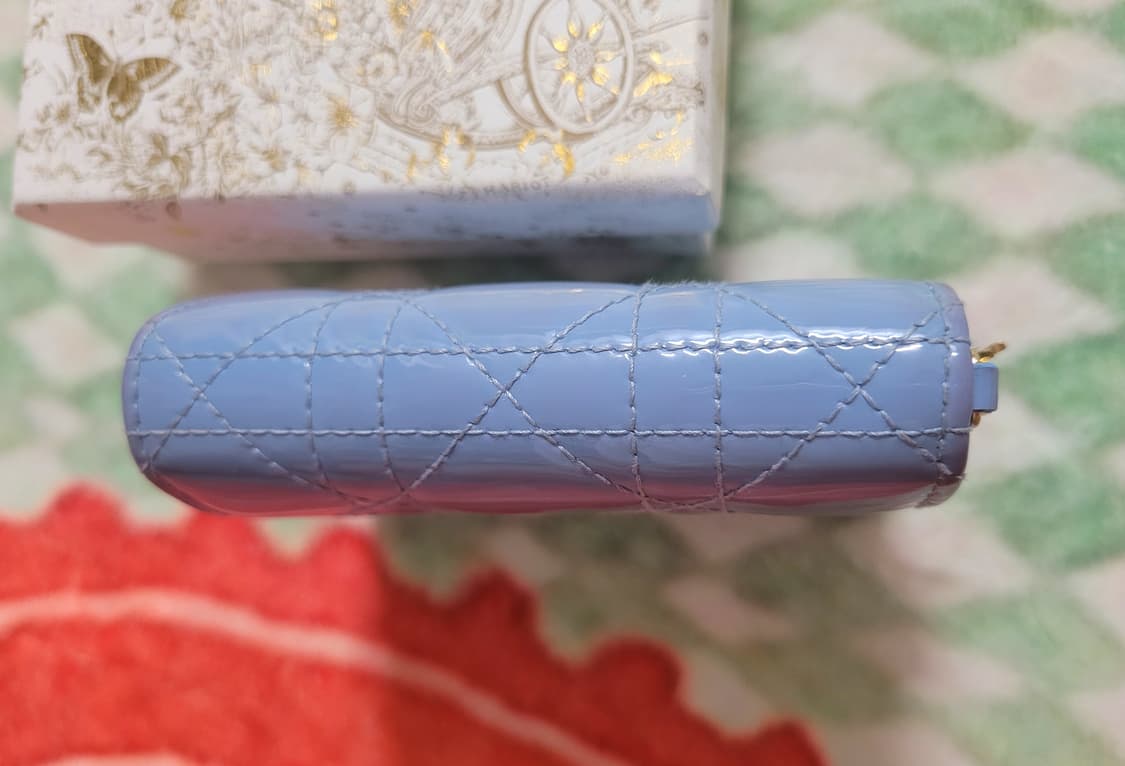 무료배송) 레이디 디올 반지갑 블루 상품이미지4