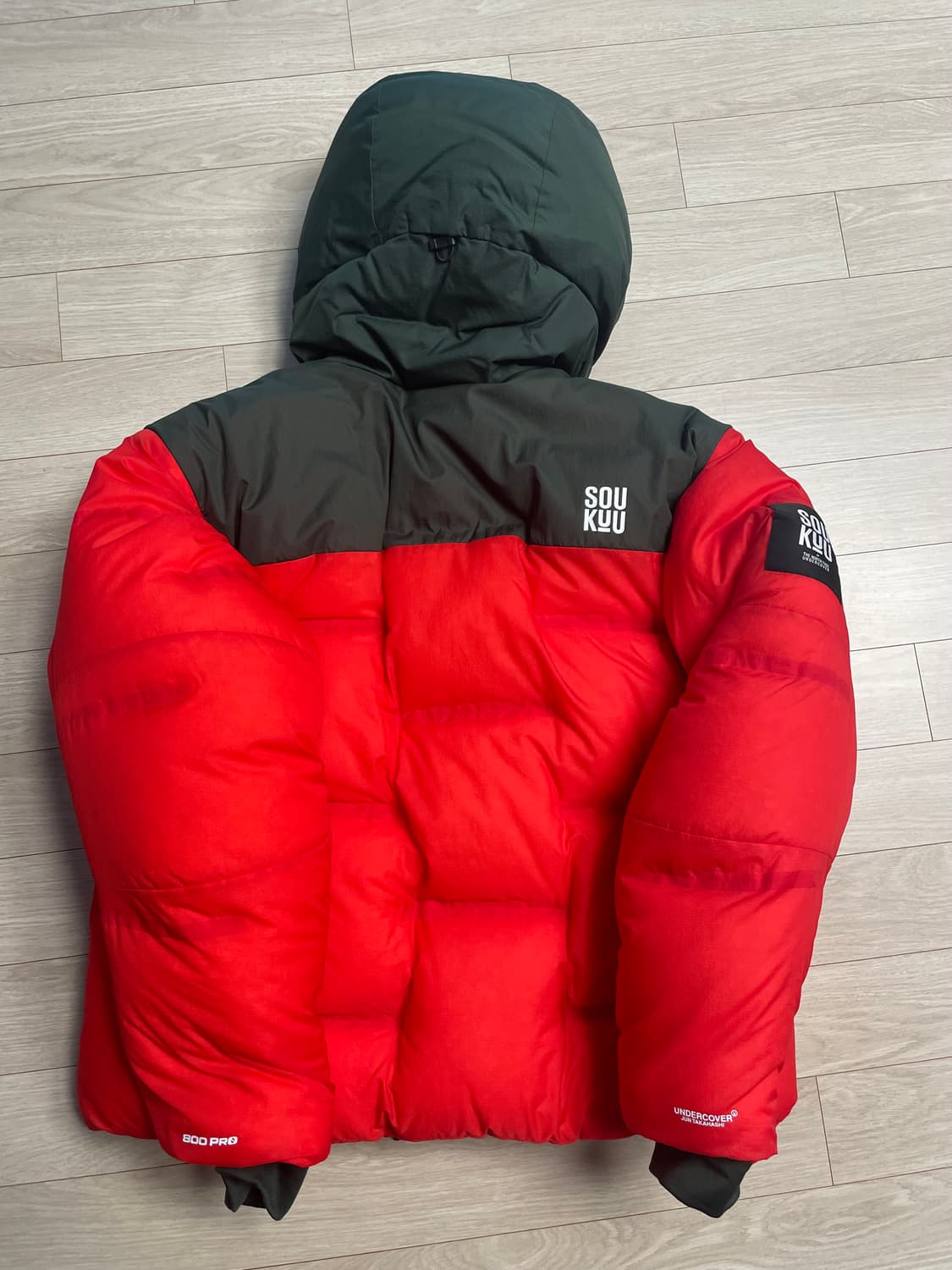 노스페이스 x 언더커버 소우쿠 800 PRO 패딩 레드/블랙(L) 상품이미지2