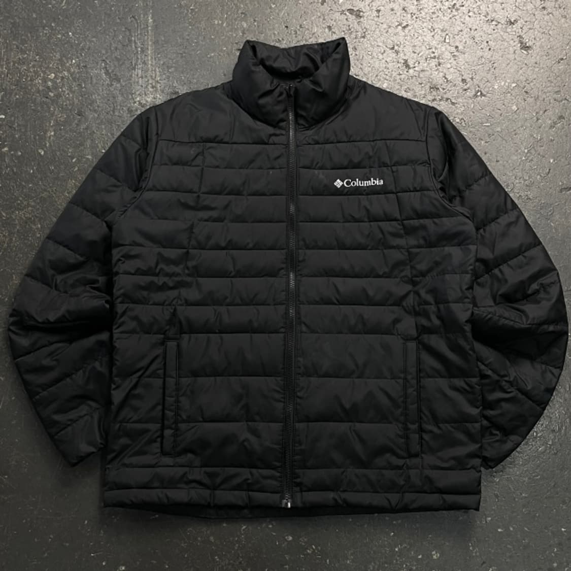100 콜럼비아 경량패딩 상품이미지1