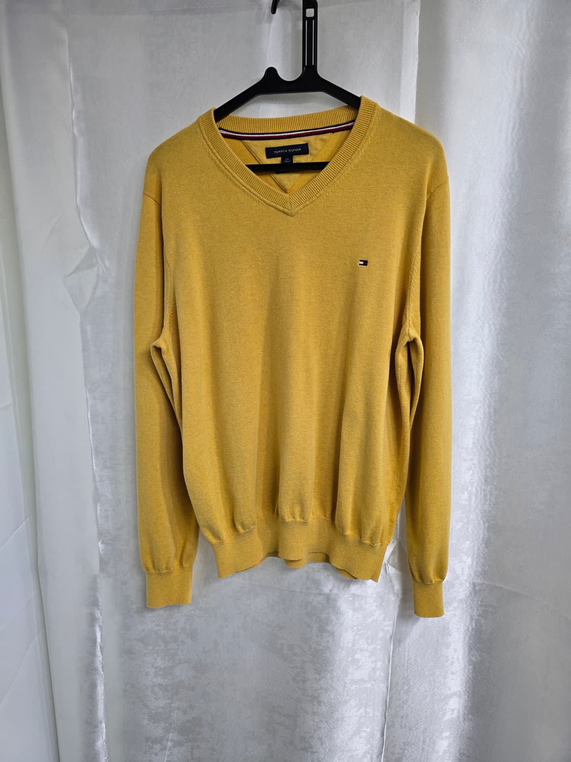 타미힐피거 옐로우 브이넥 니트 (1683) 상품이미지1