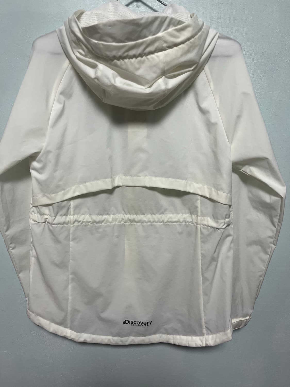 디스커버리 아이보리 바람막이 후드 자켓 상품이미지4