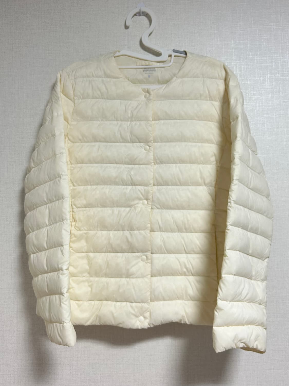 무신사 스탠다드 구스다운 경량패딩 아이보리 화이트 L  상품이미지4
