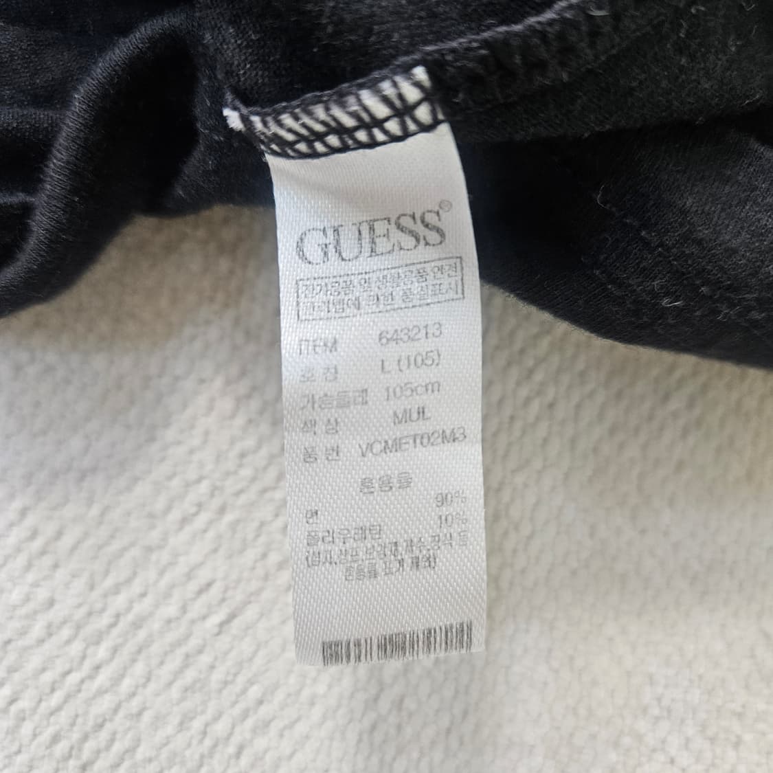 L 게스 블랙 반팔티 0304Y 상품이미지3