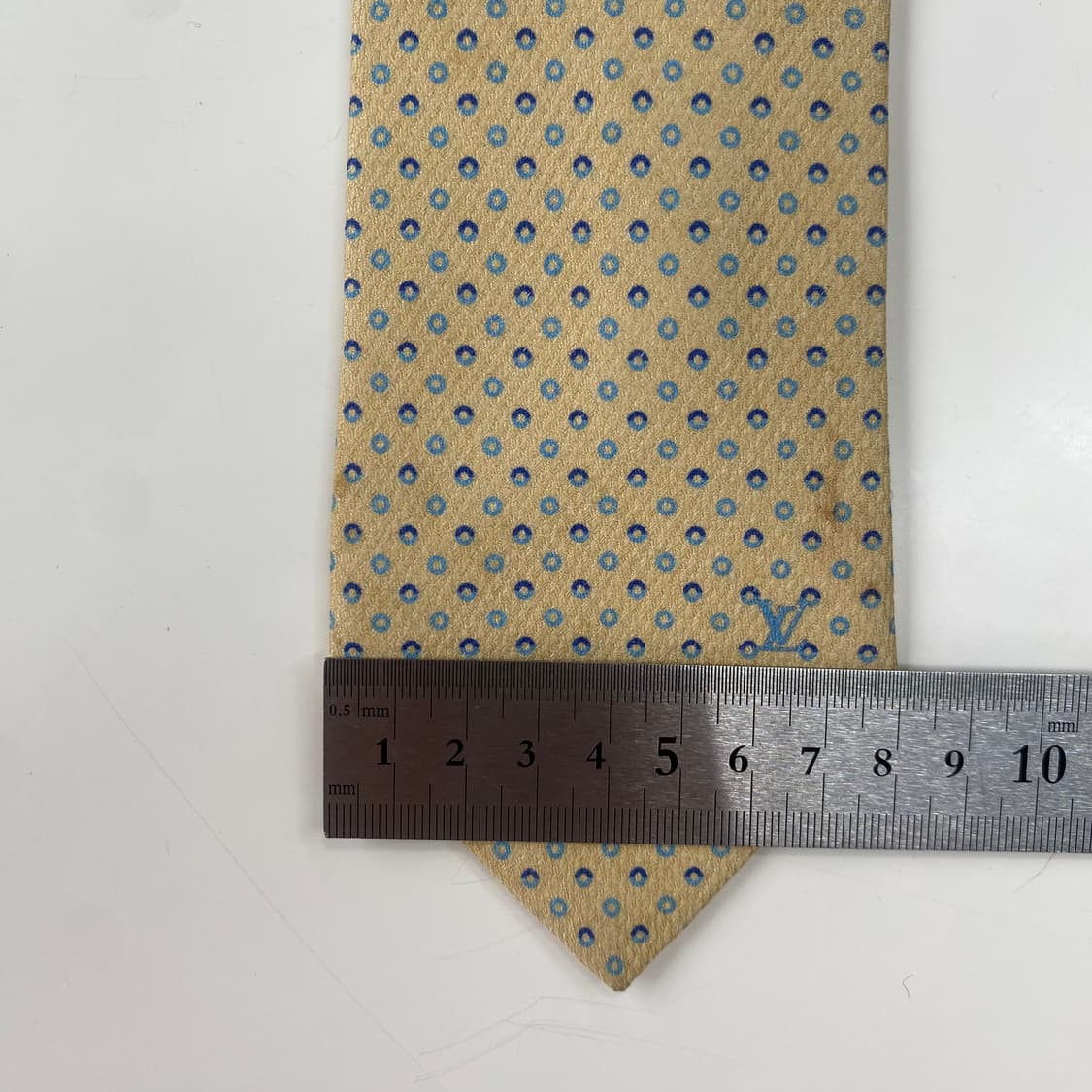 루이비통 (LOUIS VUITTON) 심플로고 정품 명품넥타이 7.8cm 상품이미지8