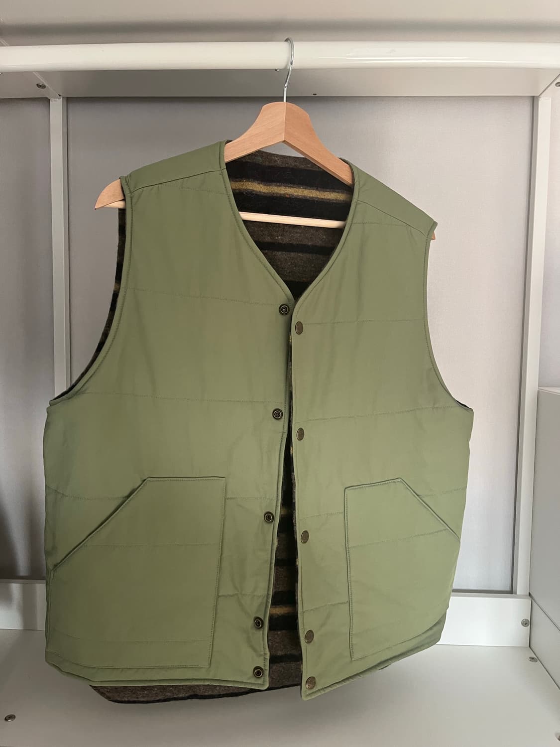 카키스 리버서블 캠프 베스트 모스 상품이미지2