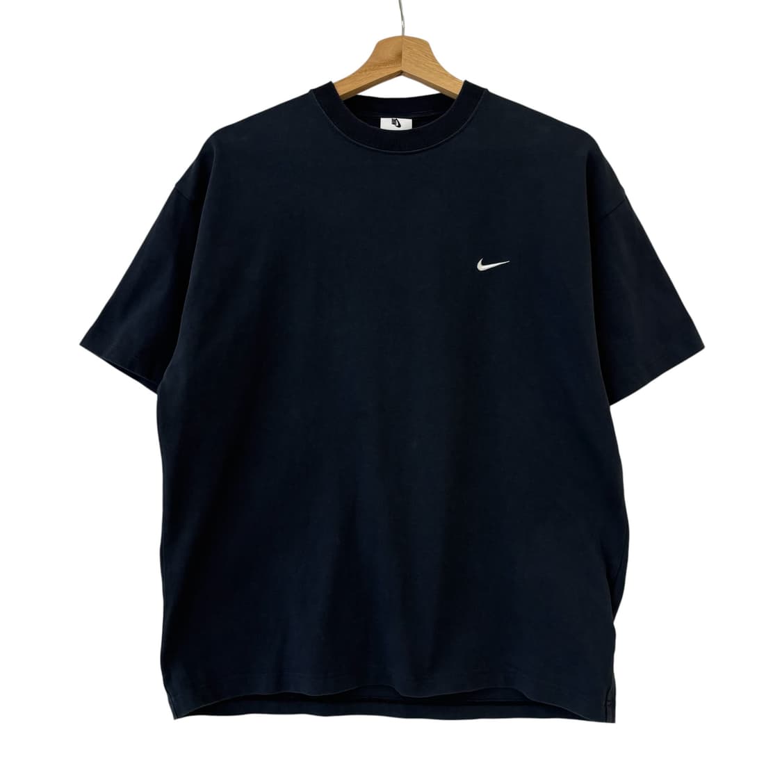 나이키 NRG 솔로스우시 반팔 블랙 상품이미지1