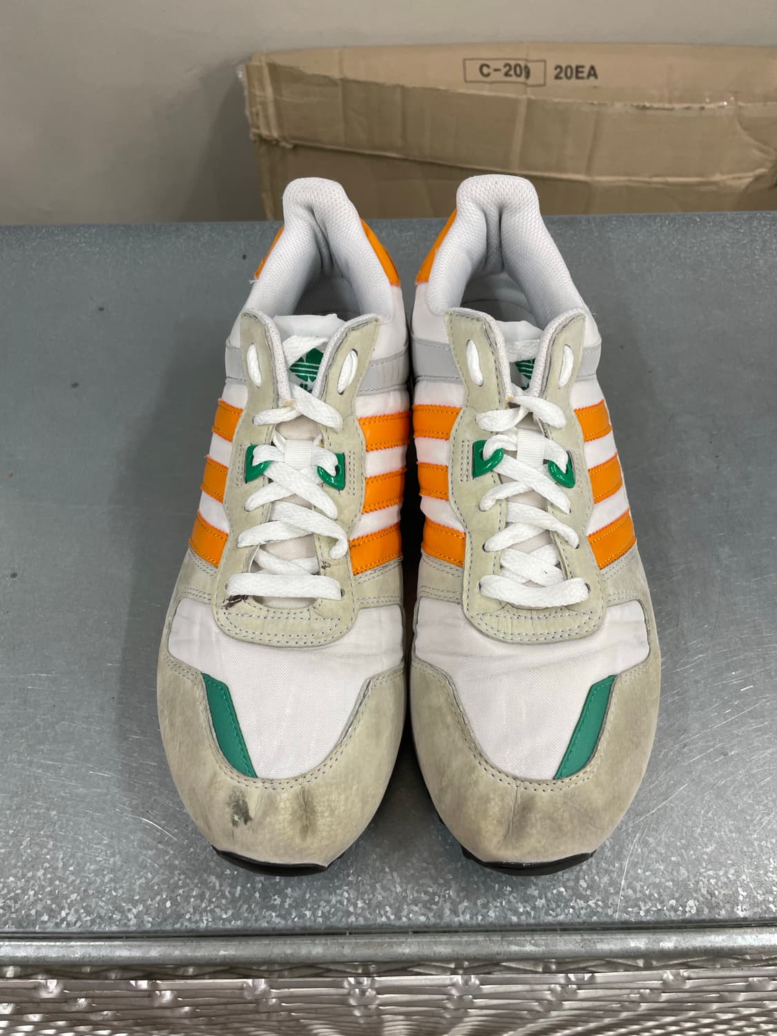 아디다스 ZX 700 화이트 오렌지 265 상품이미지5