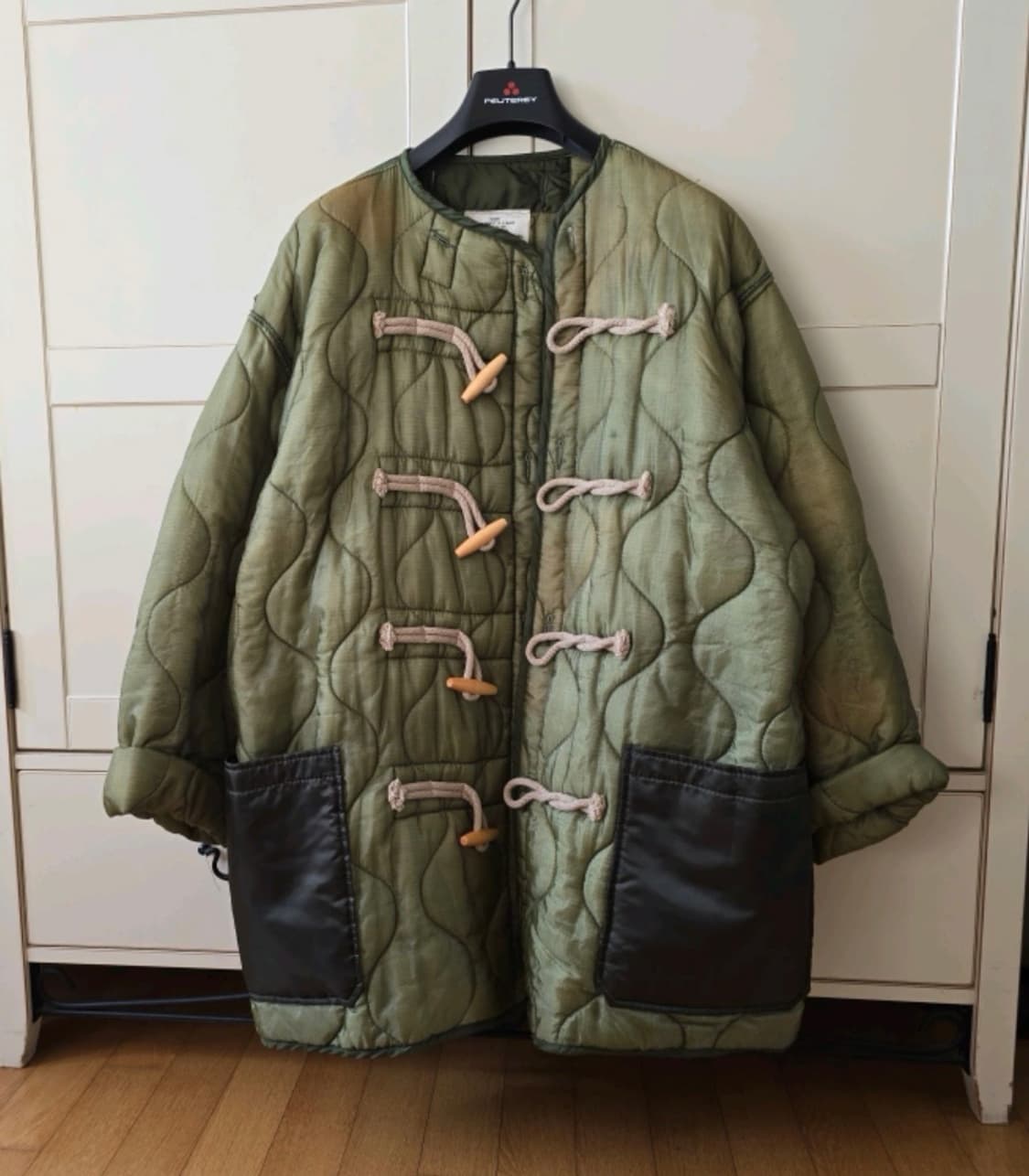 R13 리워크 토글 라이너 퀼팅 자켓 상품이미지3