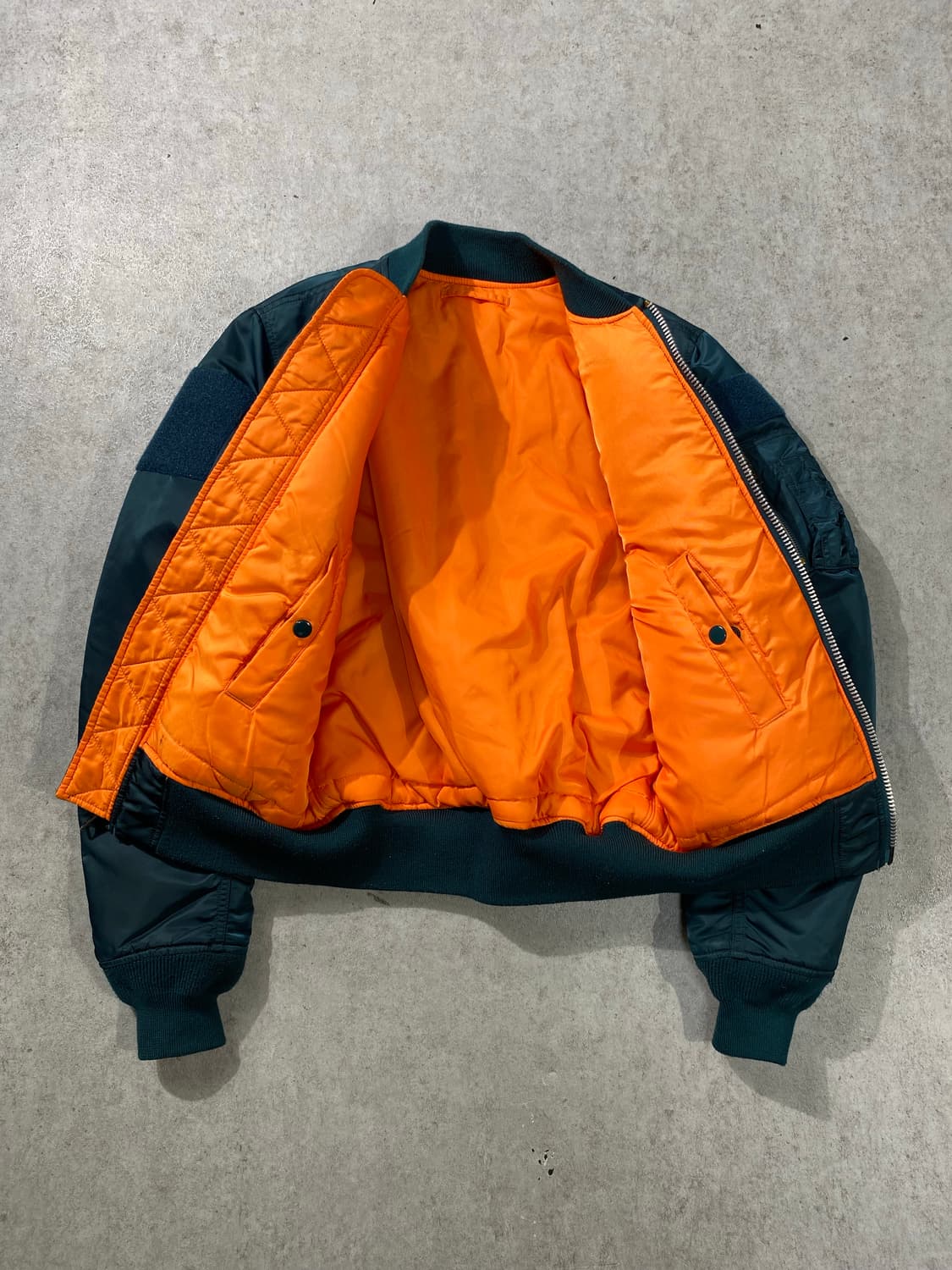 [XS] 알파인더스트리 슬림핏 리버서블 MA-1 플라이트 자켓 상품이미지6