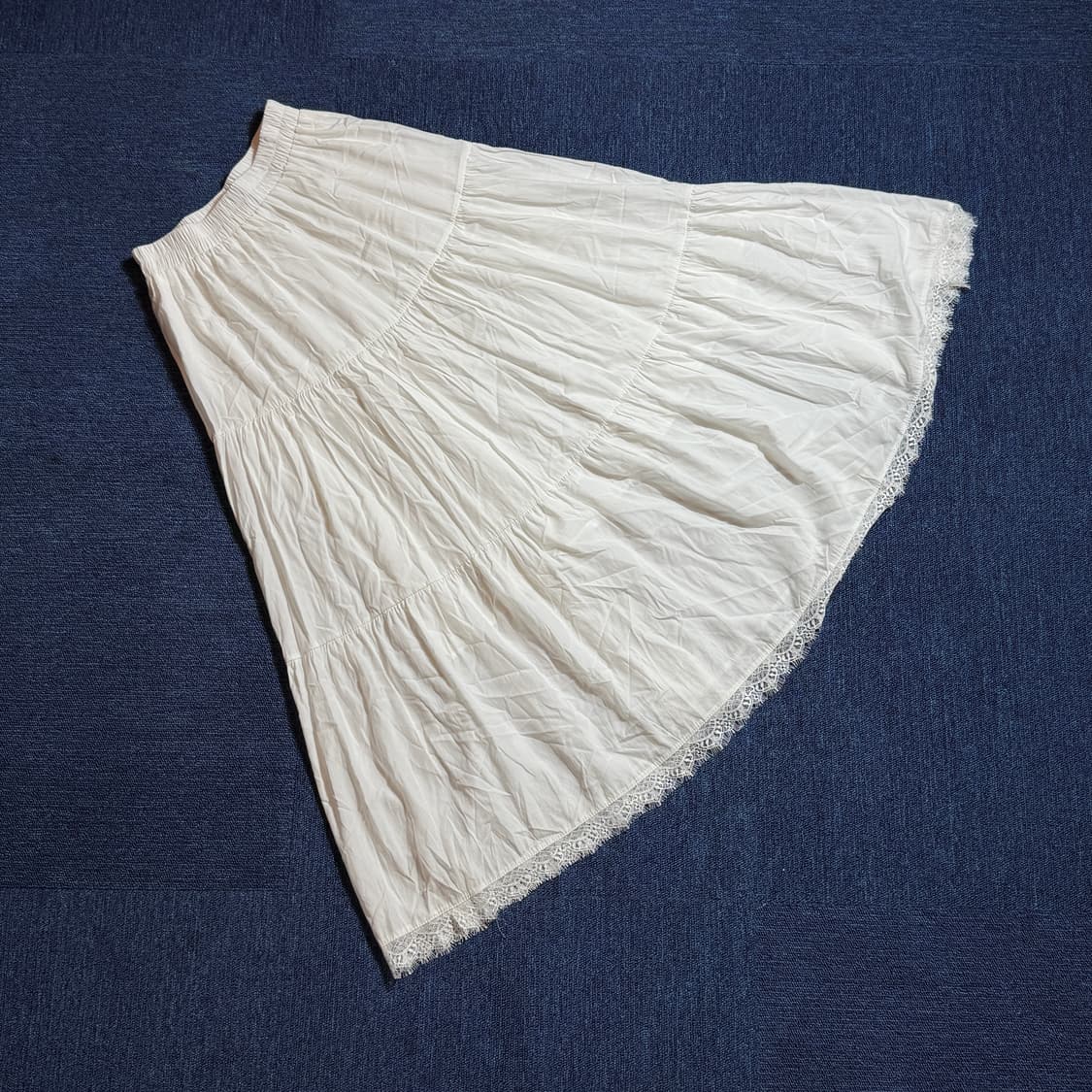 모리걸 화이트 프릴 롱스커트 상품이미지1