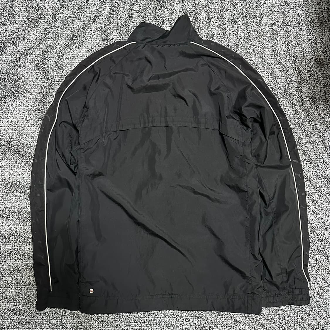 (XL) 푸마 블랙 라인 바람막이 자켓 상품이미지3