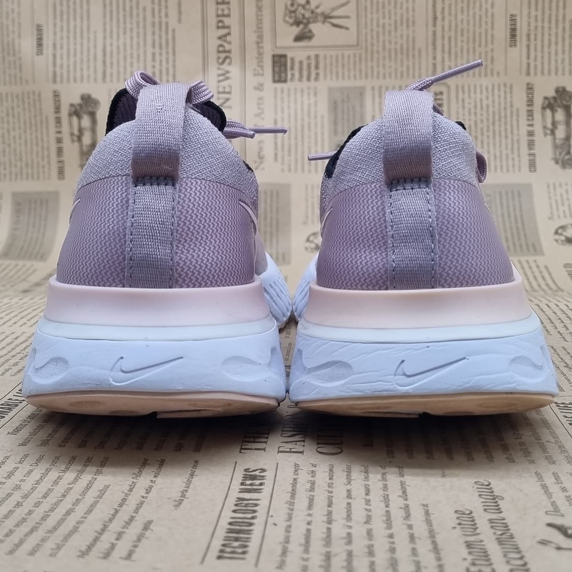 나이키 리액트 인피니티런 여성런닝화240 상품이미지4