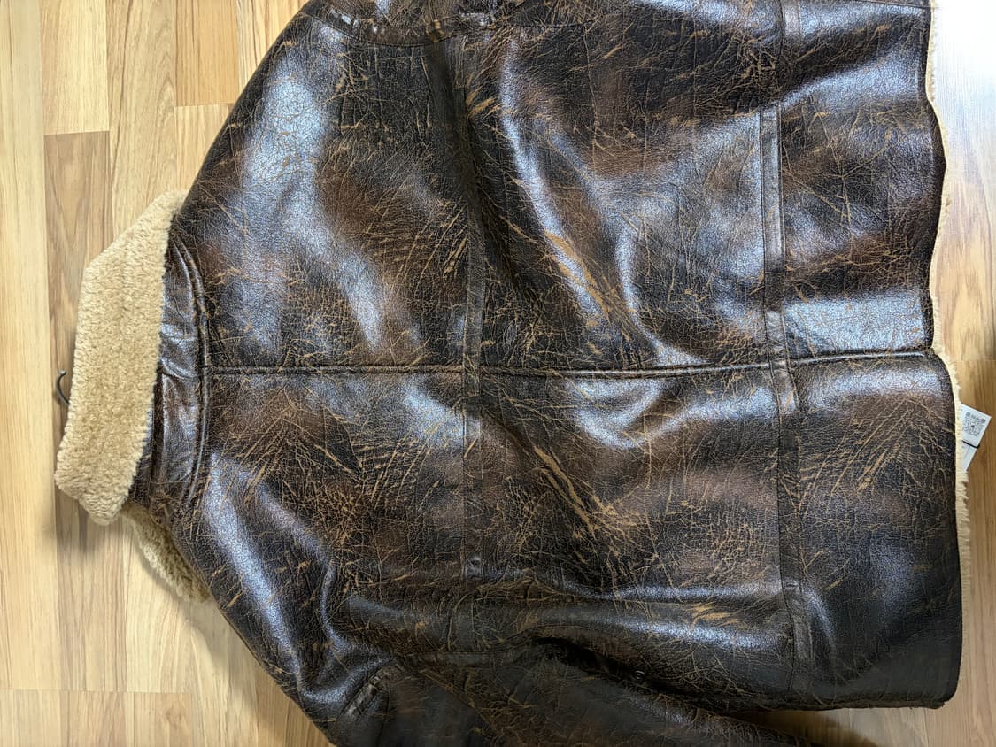 자라 페이크 레더 무스탕 상품이미지3