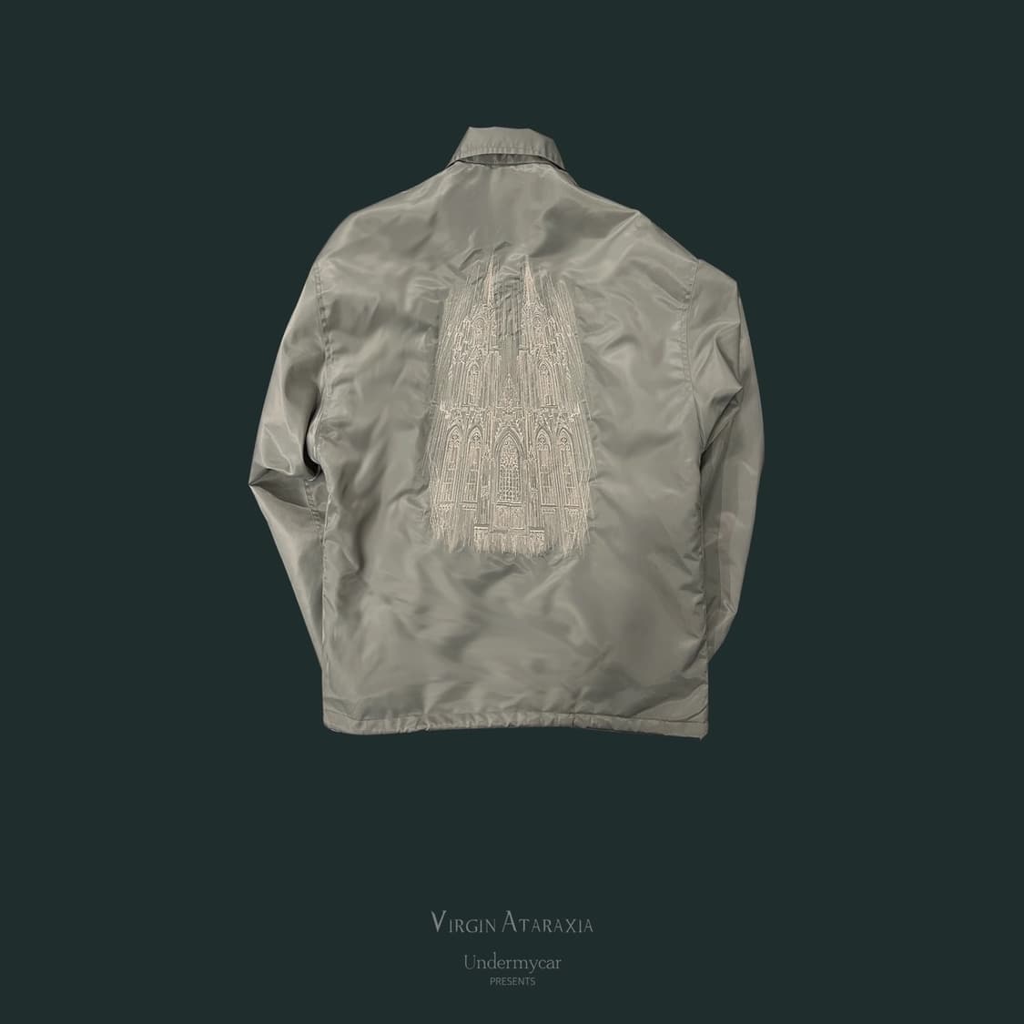 언더마이카 대성당 자수 및 패치 코치 자켓 펄 상품이미지1