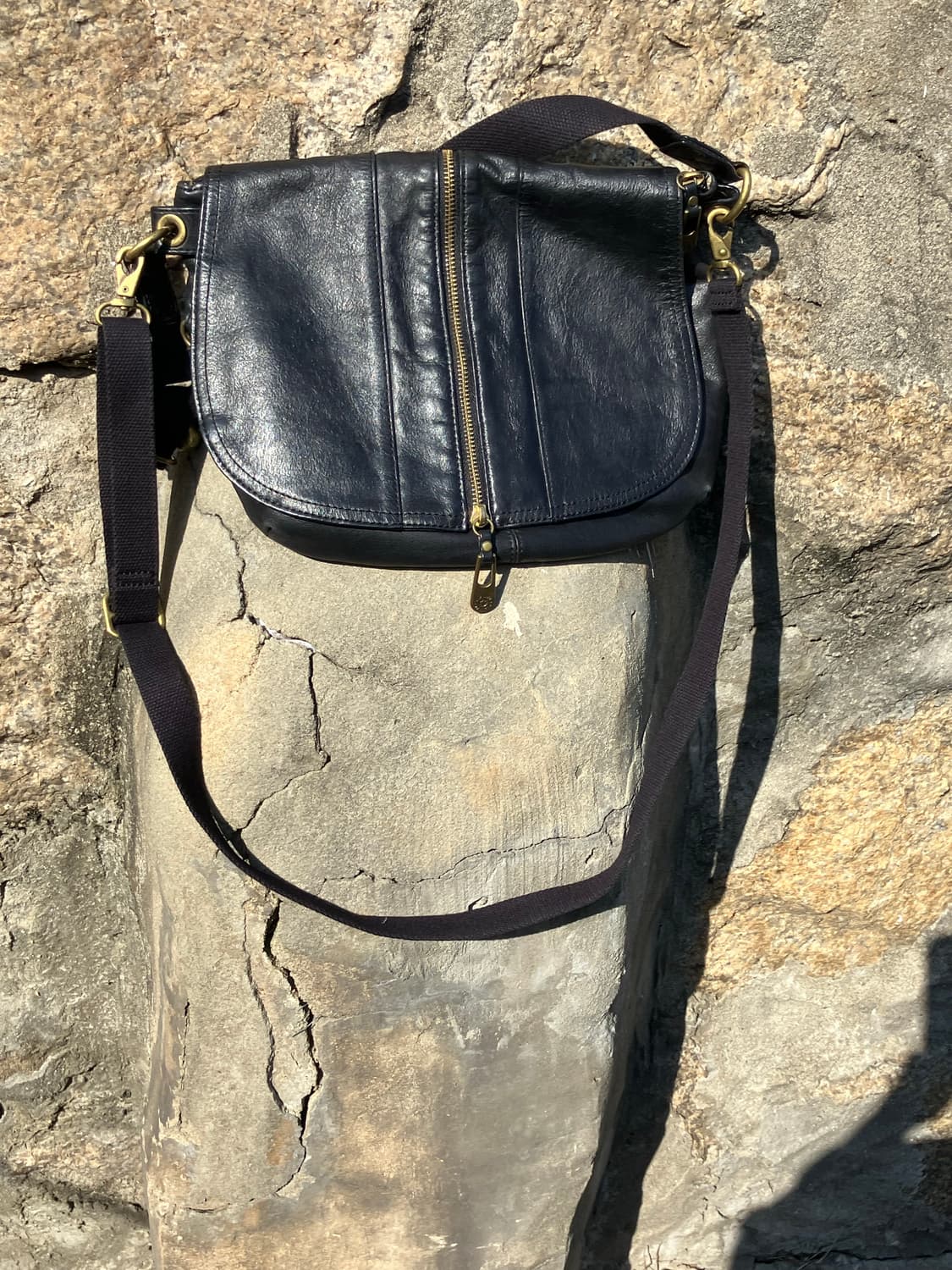 KIPLING 메탈 키링 레더 숄더백 크로스백 상품이미지4