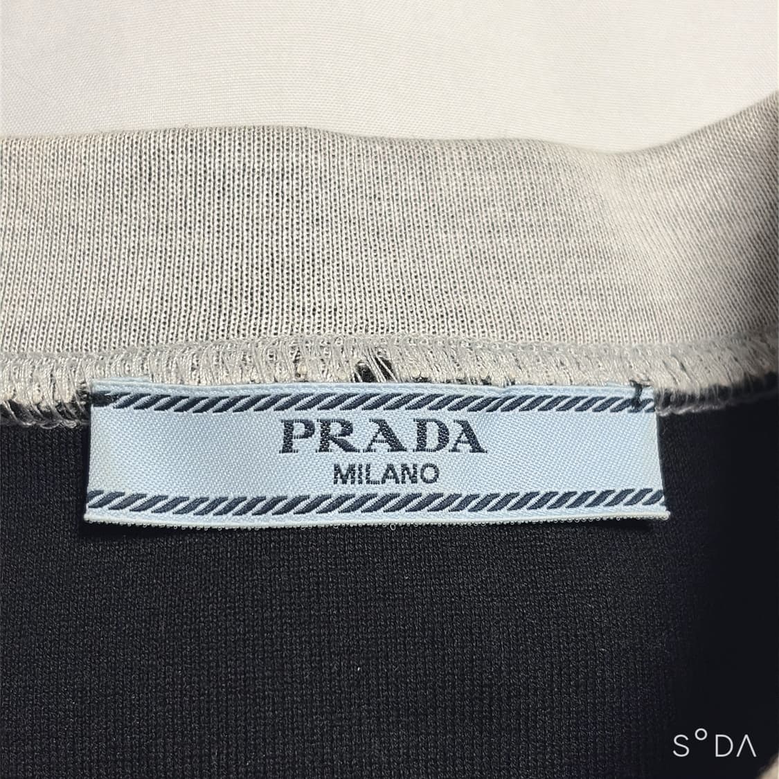 프라다 17s 올림피아 자그놀리 반팔티 S 상품이미지5