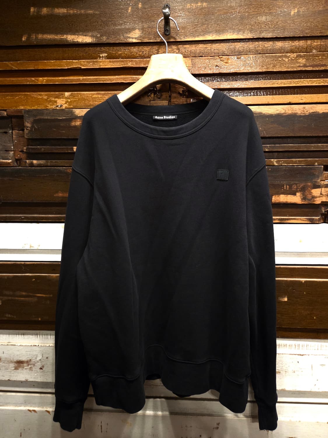 아크네 스웻 상품이미지7