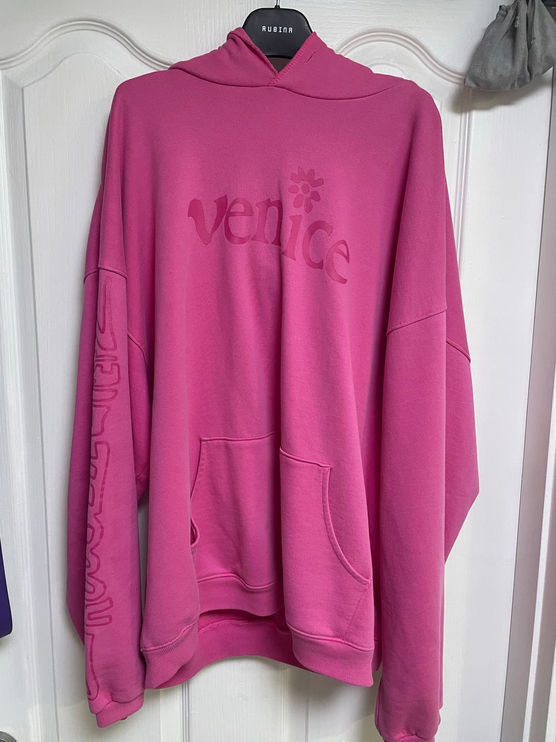 [L] ERL 베니스 핑크 후드 상품이미지1
