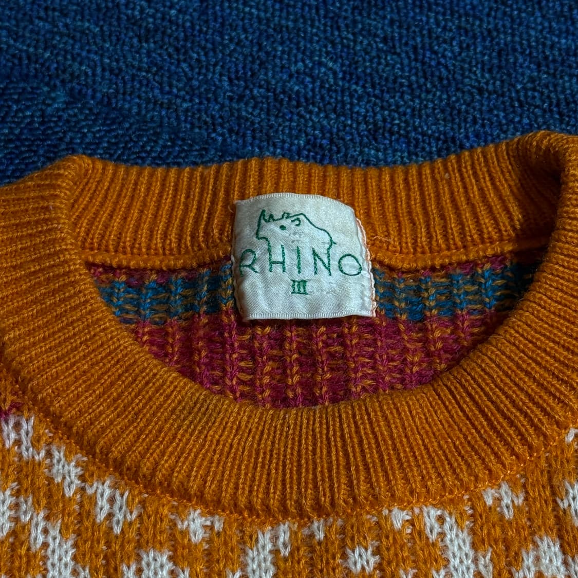 빈티지 패턴 니트 스웨터 상품이미지3