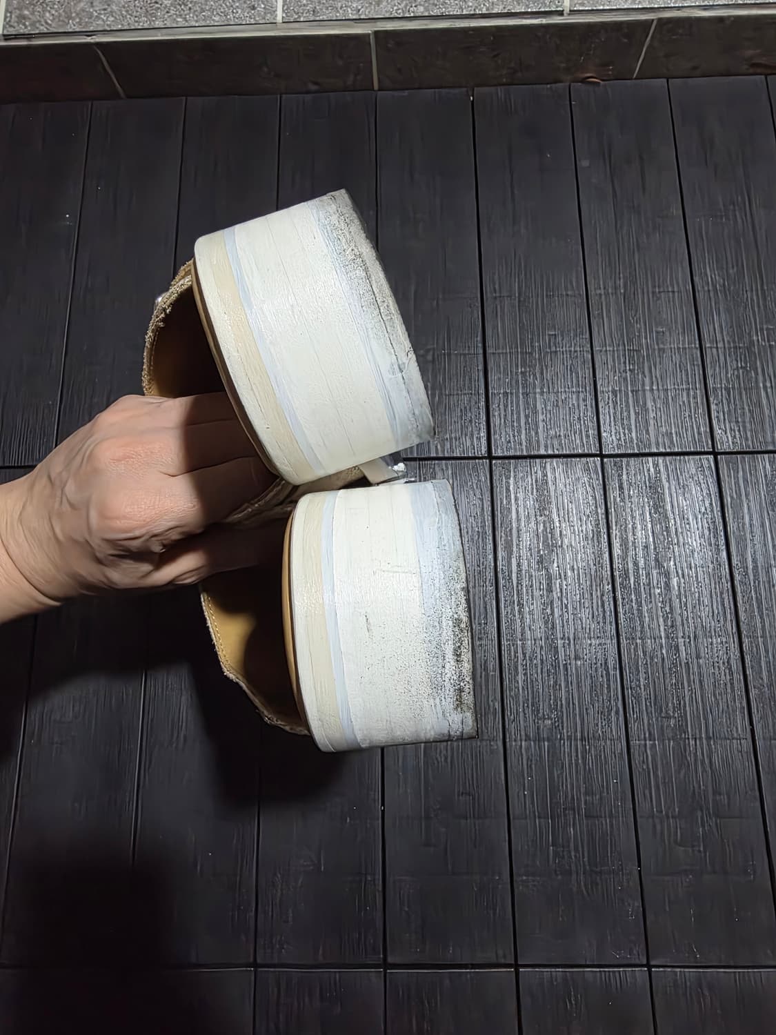 아워레가시 카미온 뮬 화이트 크랙 42 상품이미지3