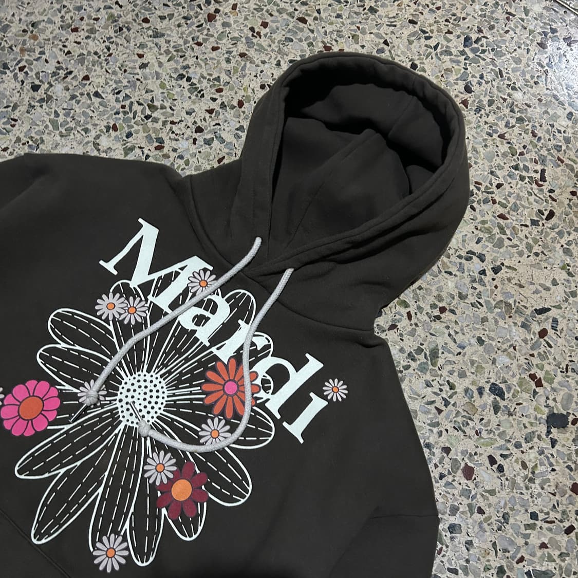 마르디 메크르디(Mardi Mercredi) 브라운 후드티 상품이미지2