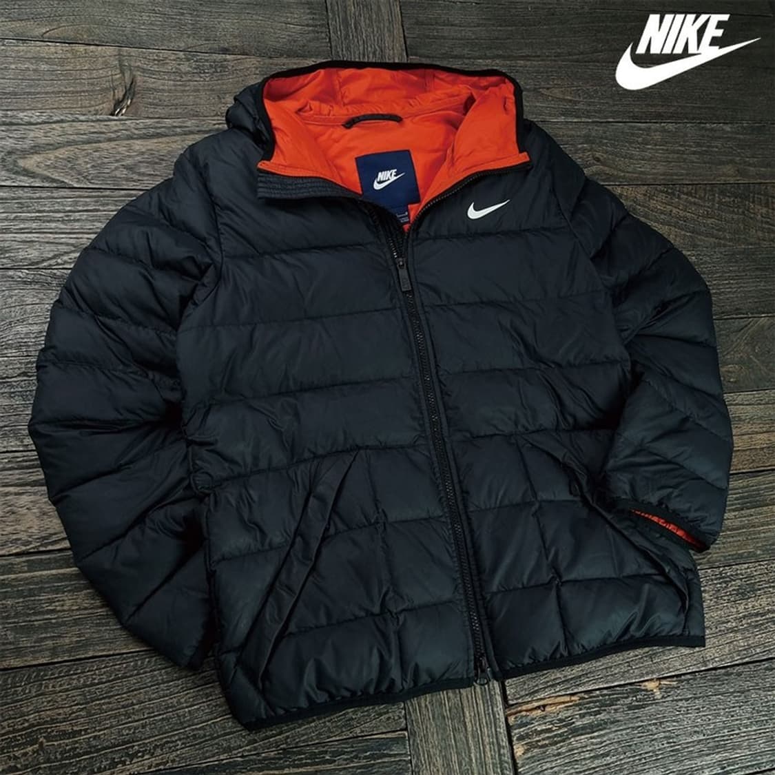 [나이키] 스우시 프린팅 덕다운 후드 경량 패딩 M19060 상품이미지1