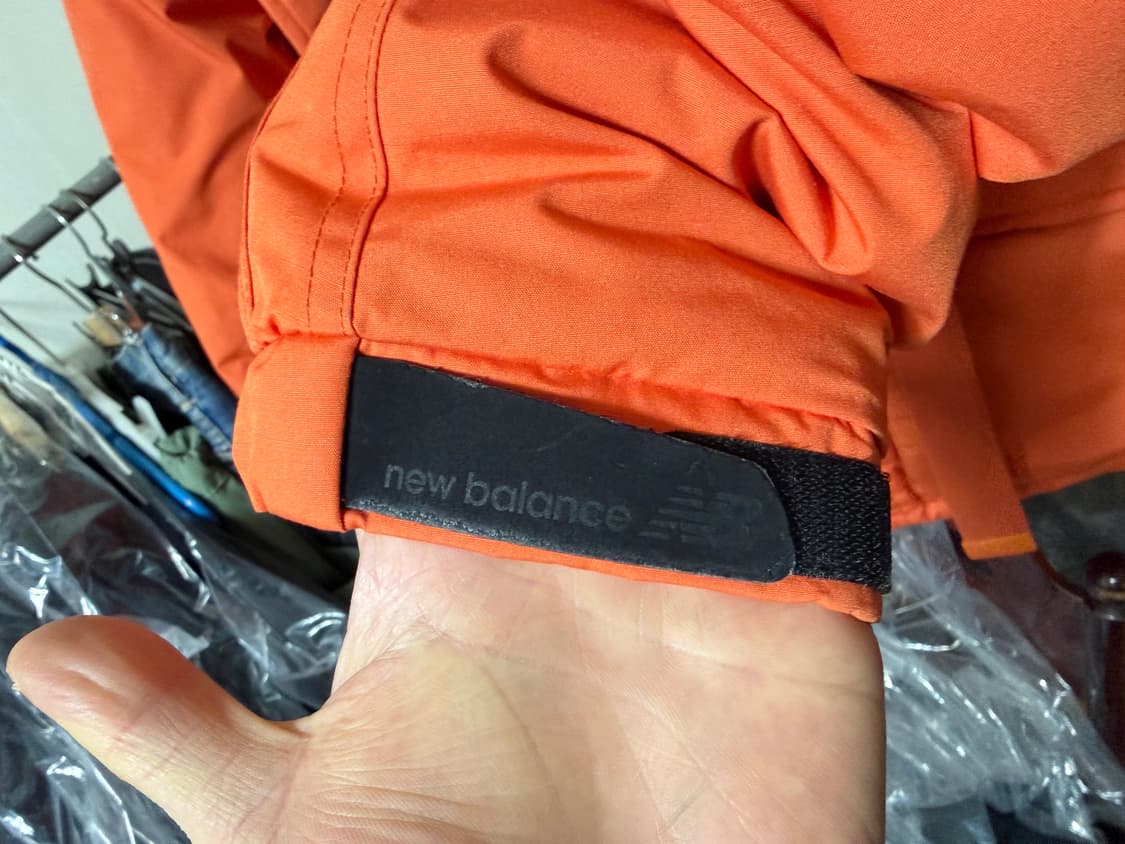 뉴발란스 카메라맨 오렌지 L 상태S급 상품이미지3