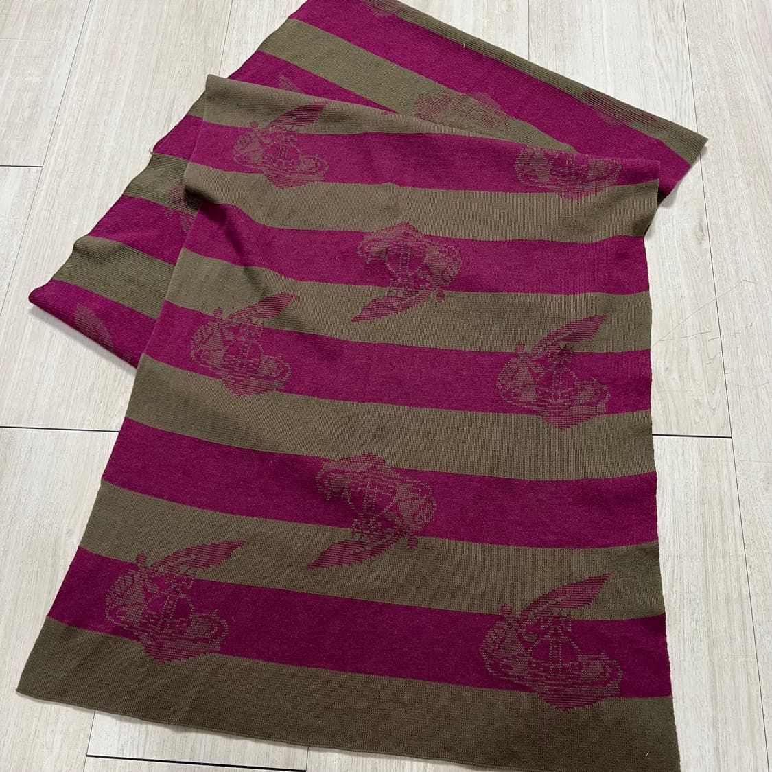 비비안웨스트우드 빈티지 머플러 상품이미지4