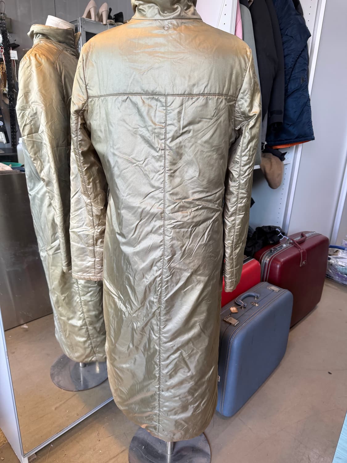 빈티지 팬디 롱패딩 상품이미지2