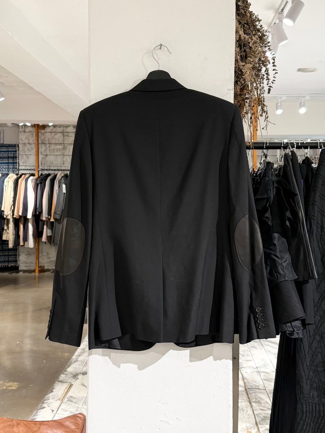 생로랑 블랙 라나 버진 울 싱글 블레이저 자켓 상품이미지6