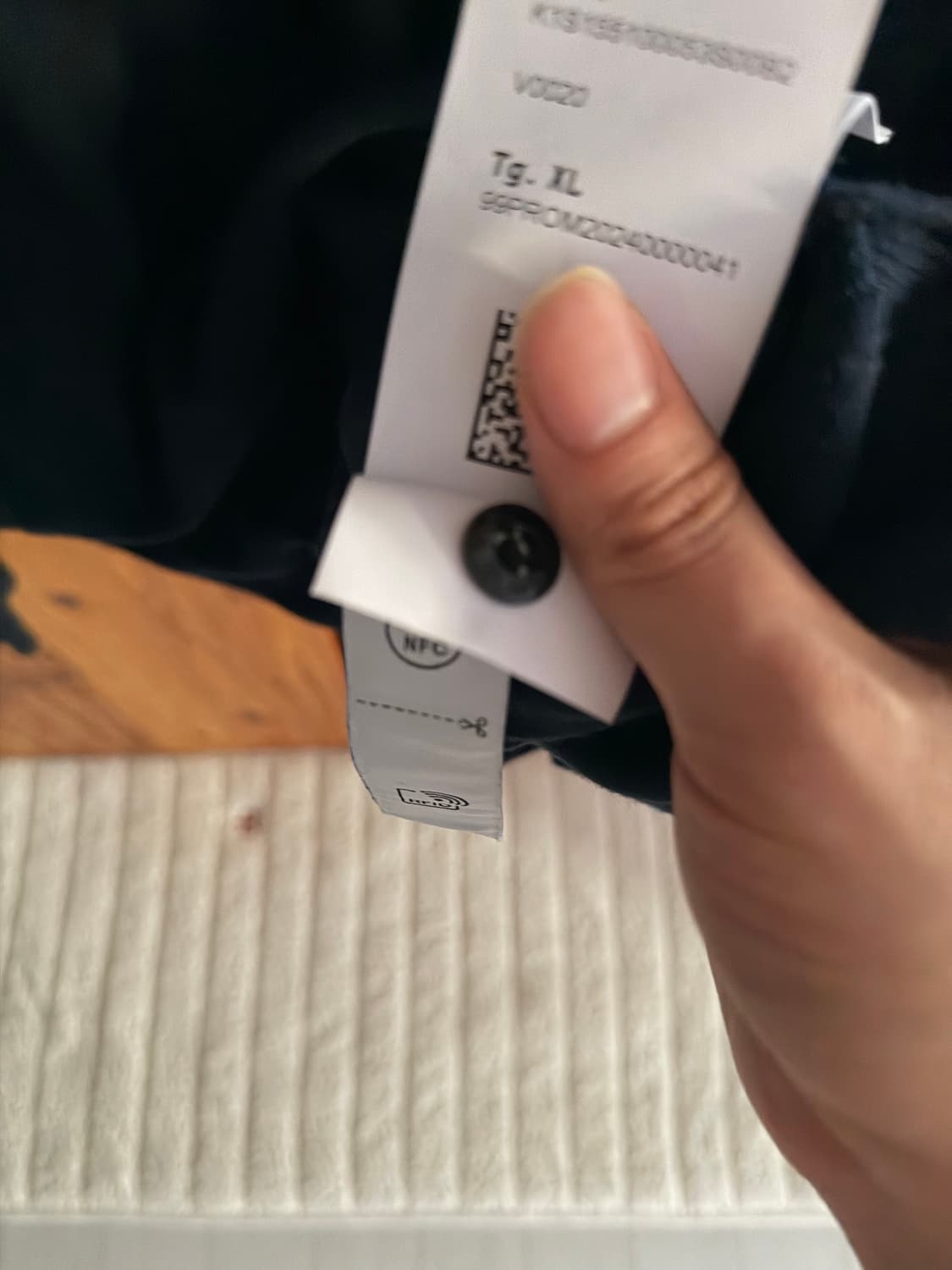 (여분단추⭕️) 스톤아일랜드 신형탭모델 니트 XL 상품이미지3