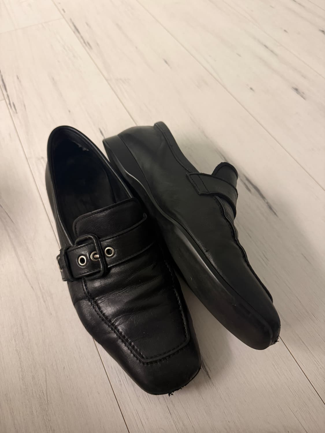 프라다 버클 로퍼 상품이미지4