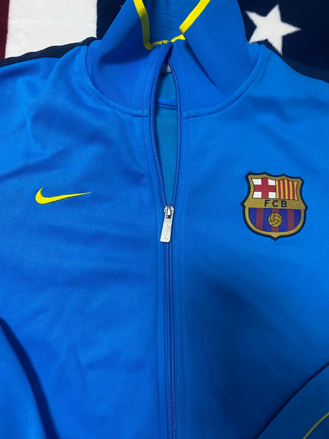 나이키 바르셀로나 트랙탑 상품이미지2