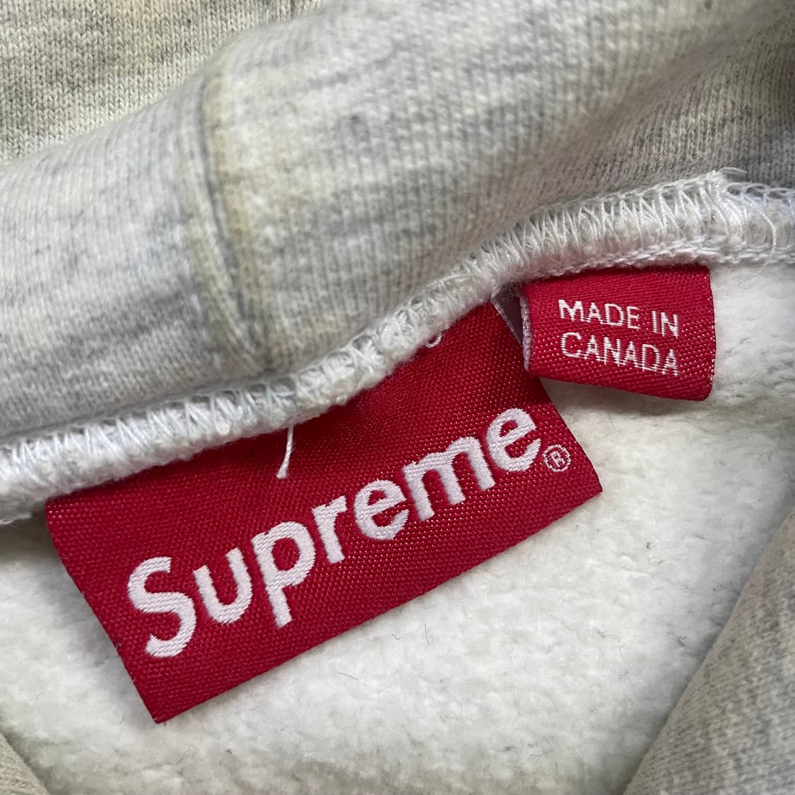 슈프림 Supreme 18fw 뱀파이어 후드티 애쉬 그레이 상품이미지4