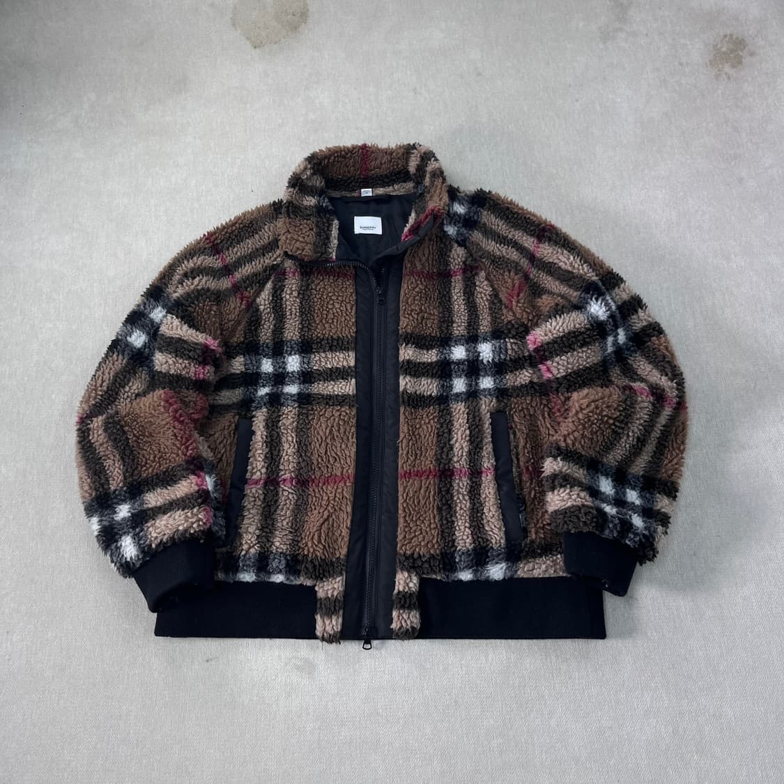 100 버버리 21FW 노바체크 캐시미어 양털 플리스 자켓 상품이미지1