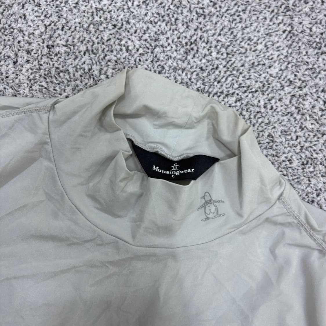 100 먼싱웨어 기능성 긴팔 티셔츠 0520J 상품이미지2