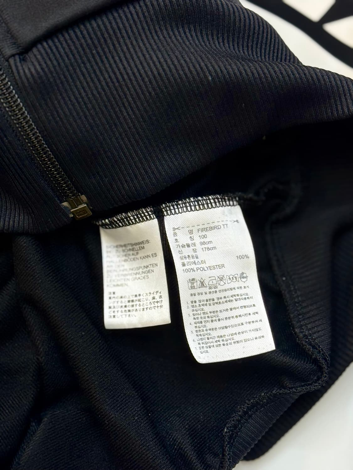Adidas 아디다스 오리지널스 블랙컬러 후면 빅로고 트랙탑 자켓 상품이미지7