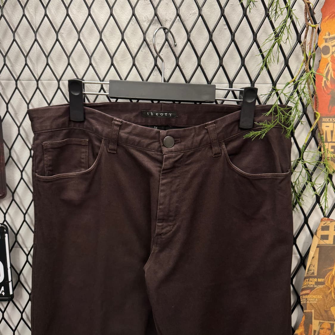 THEORY 띠어리 스트레이트 핏 코튼 팬츠 다크브라운 상품이미지3