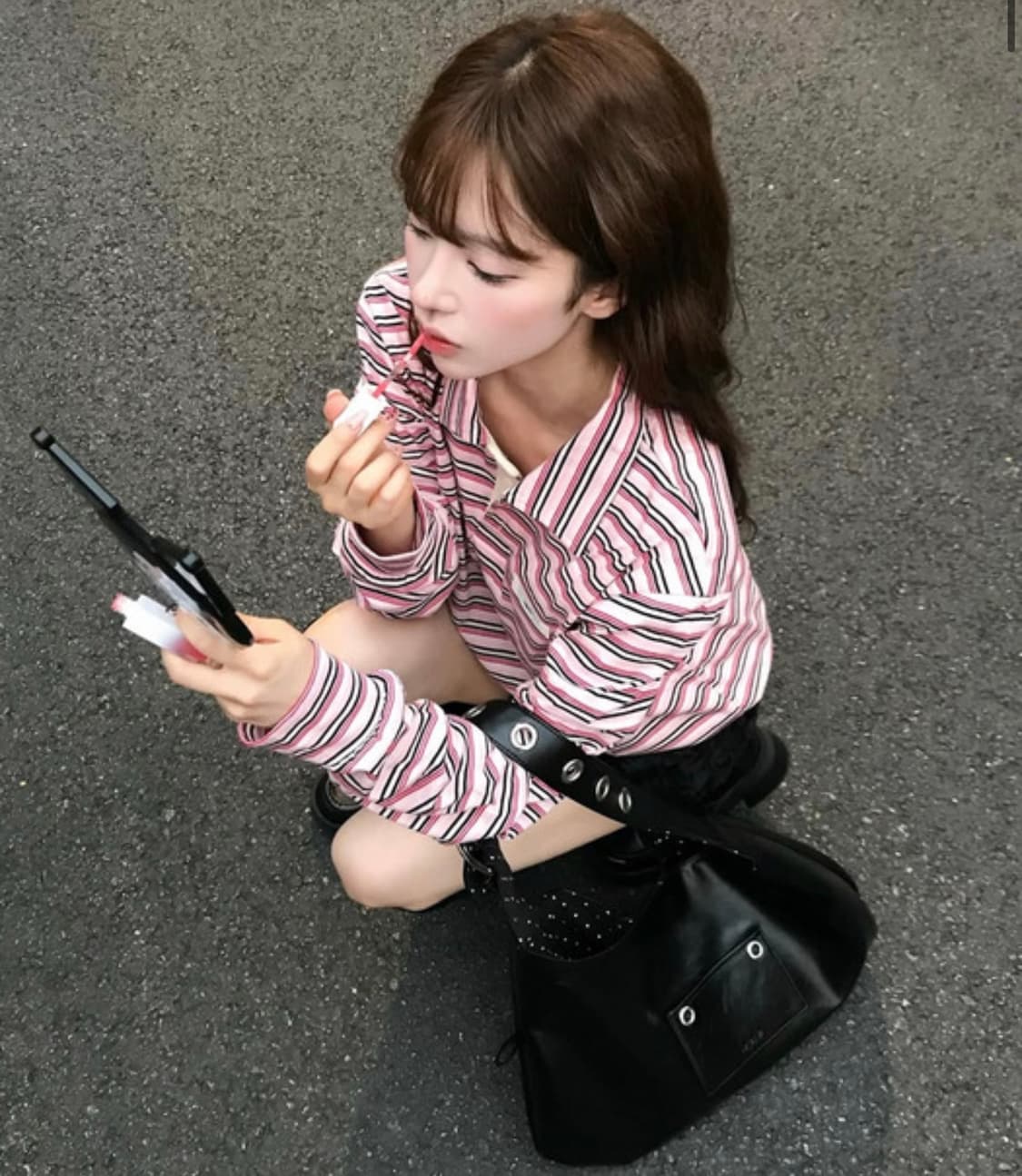 레터리 BUCKLE REVERSIBLE SHOULDER BAG 블랙 상품이미지1