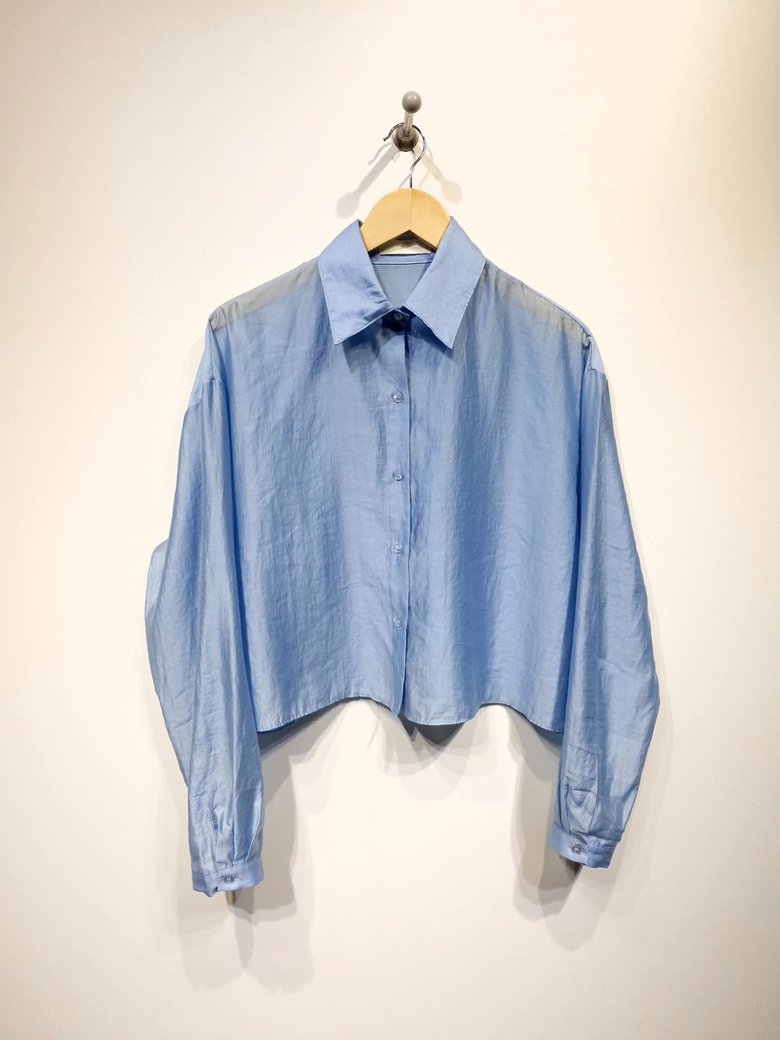 THE ILMA 더일마 씨스루 크롭 셔츠 상품이미지1