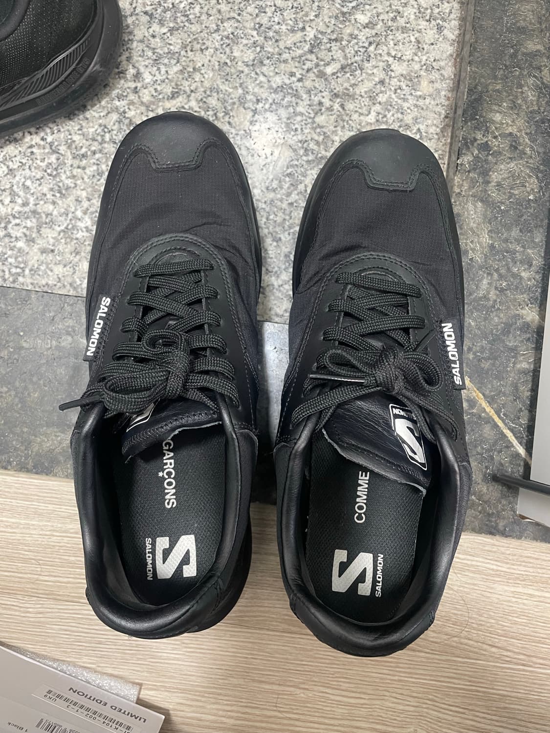 살로몬 x 꼼데가르송 SR90 블랙 상품이미지7