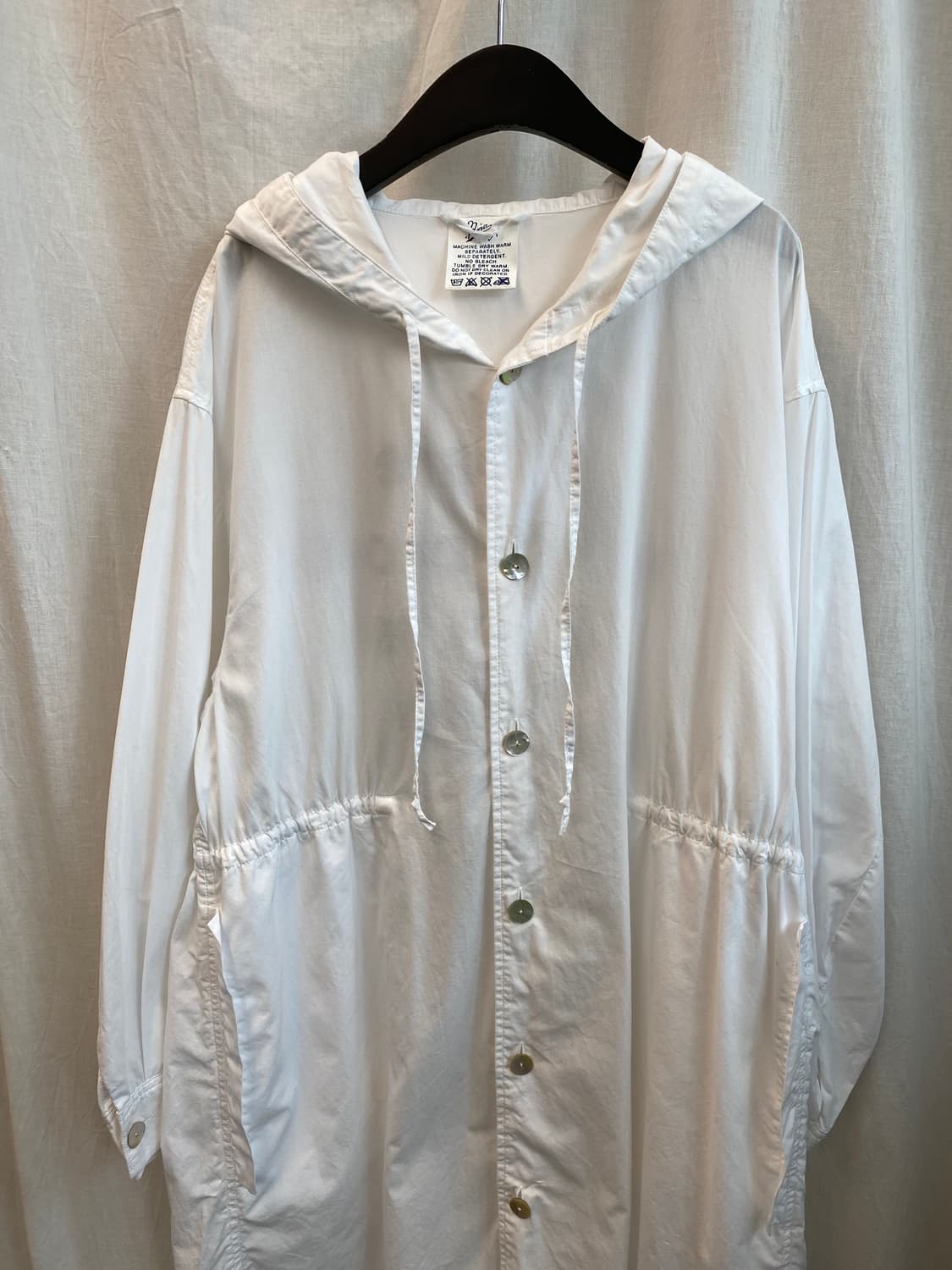 화이트 롱후드점퍼 상품이미지4