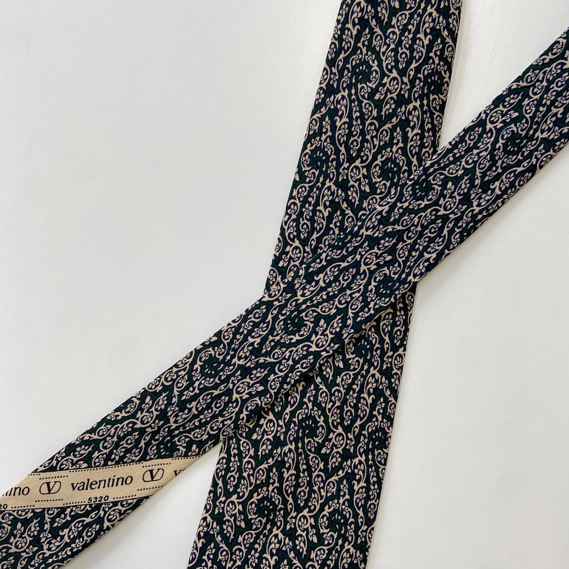 발렌티노(VALENTINO) 정품 명품 넥타이 8.3cm 상품이미지4