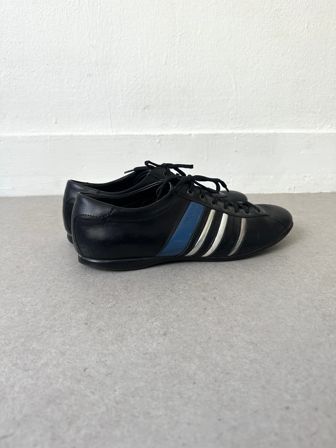 프라다 스포츠 2000s 블랙 레더 스니커즈 상품이미지4