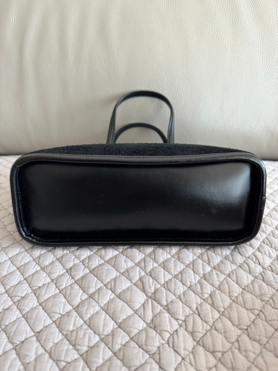 낫띵리튼 ain 아인백 스웨이드 블랙 상품이미지3