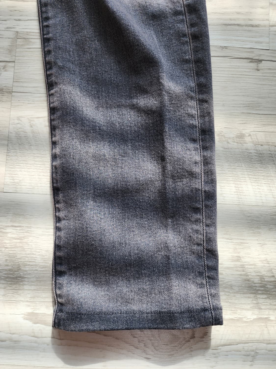 UNIQLO 유니클로 그레이 데님 팬츠 팜. 33~34인치 회색 청바지 상품이미지3