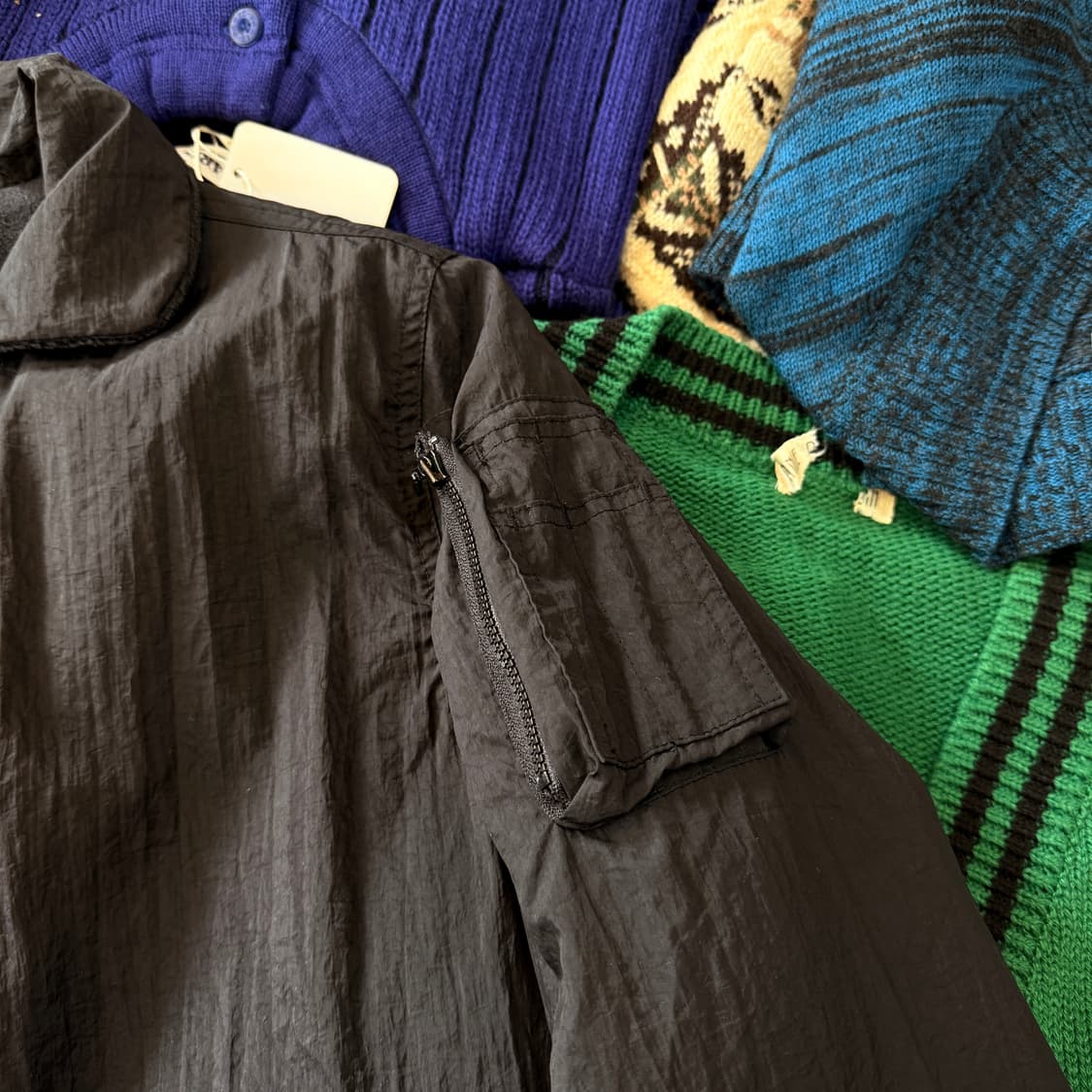 하이 스포팅 기어 BY 이세이미야케 리버서블 나일론 플리스 자켓 상품이미지7