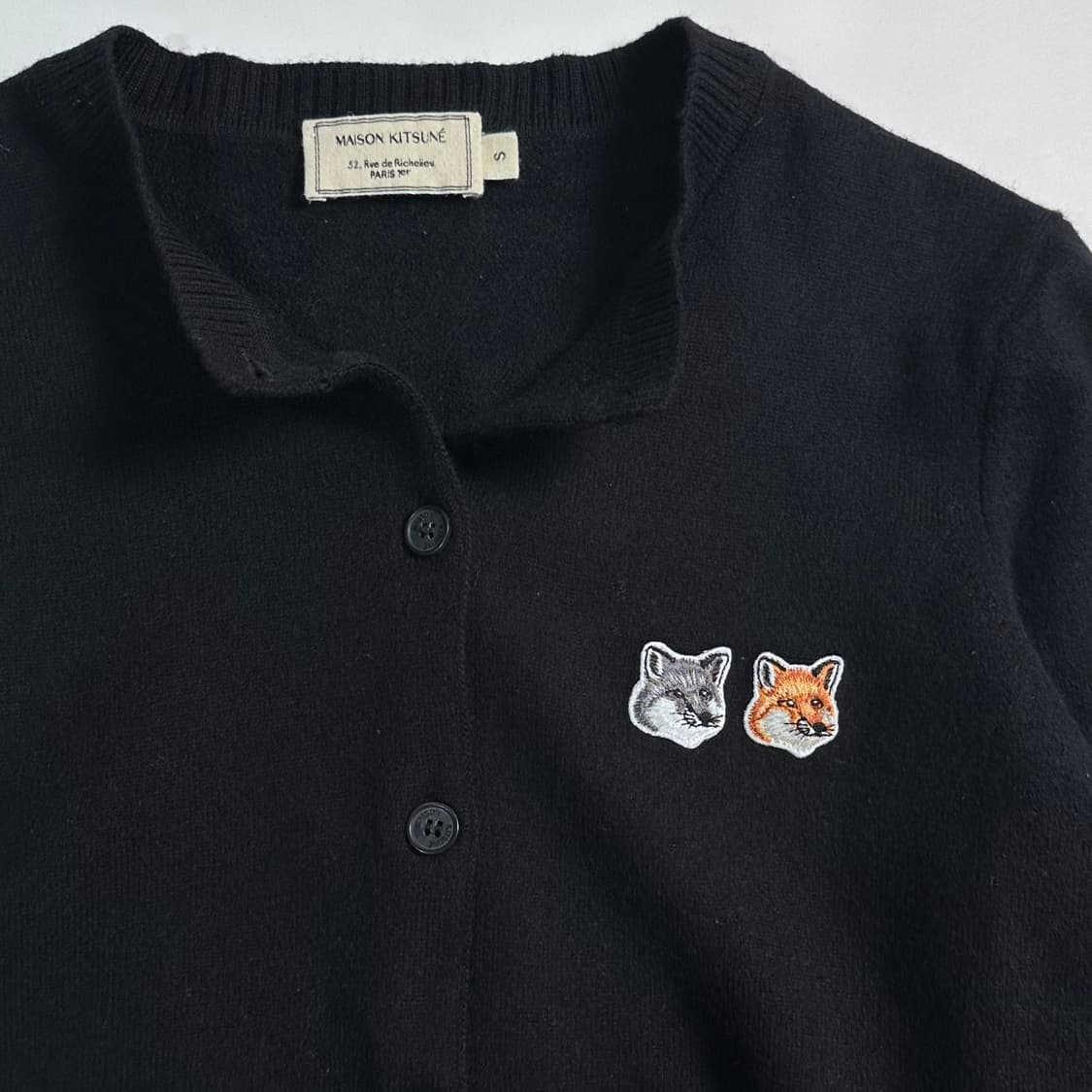 메종키츠네 더블 폭스 블랙 가디건 상품이미지3
