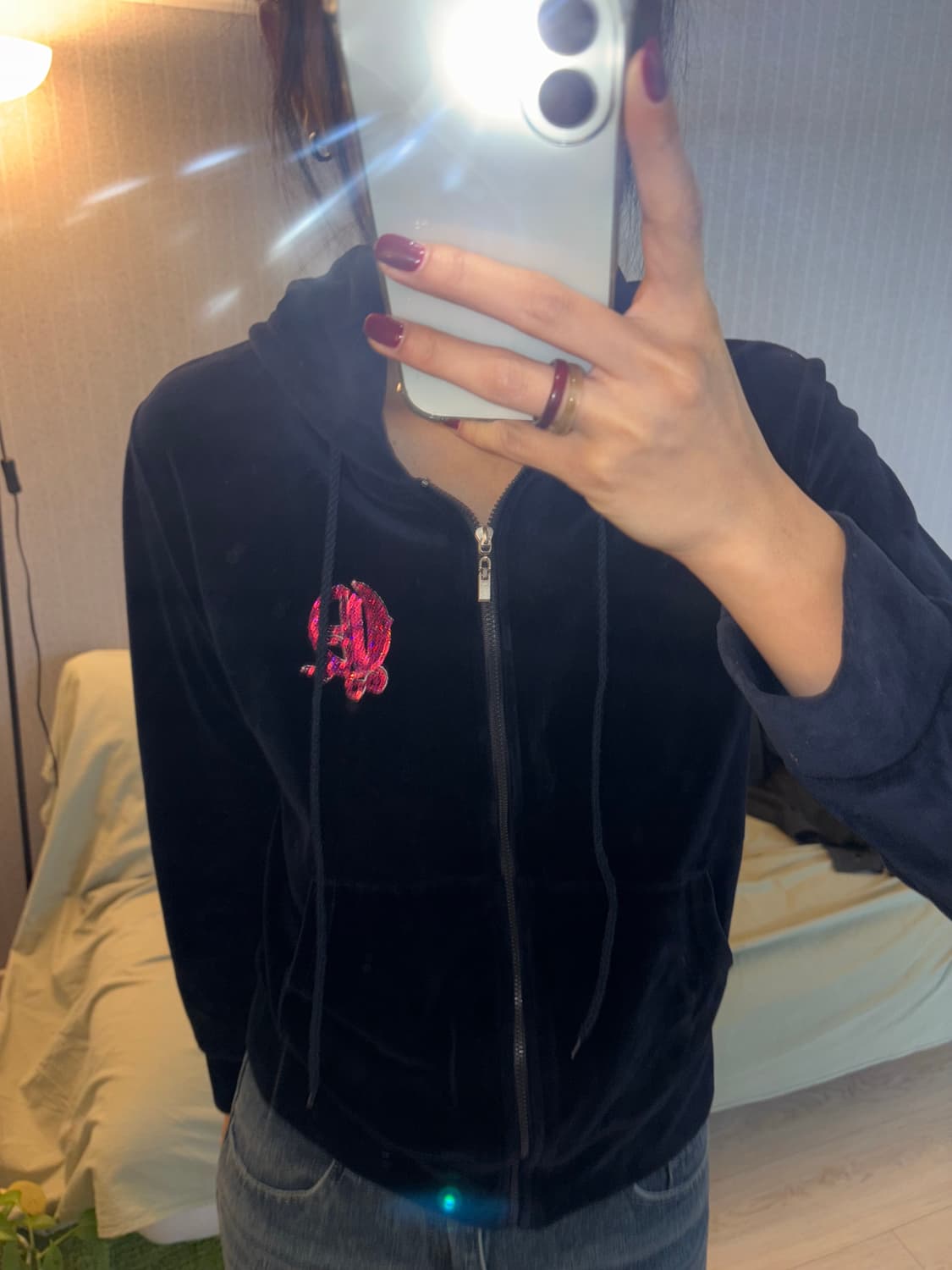 Y2K 벨벳 크롭 후드집업 상품이미지3