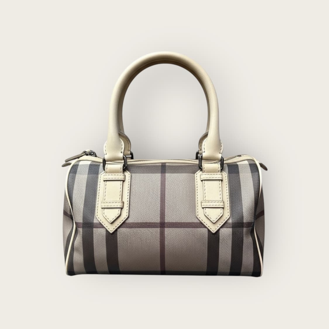 버버리 스모크 체크코팅 체스터 토트백 상품이미지1